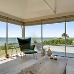 度假居 With Panoramic Views On Hindsholm *
