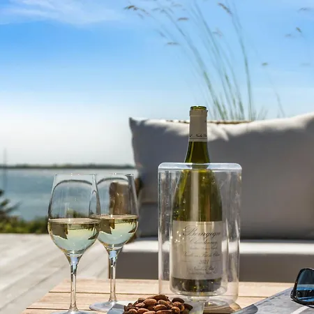 With Panoramic Views On Hindsholm بيت للعطل Martofte